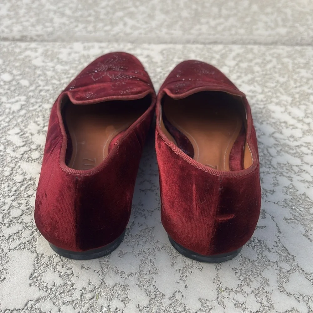 Schutz Burgundy Velvet Loafers Size 6 B Studded Slip On Flats Preppy